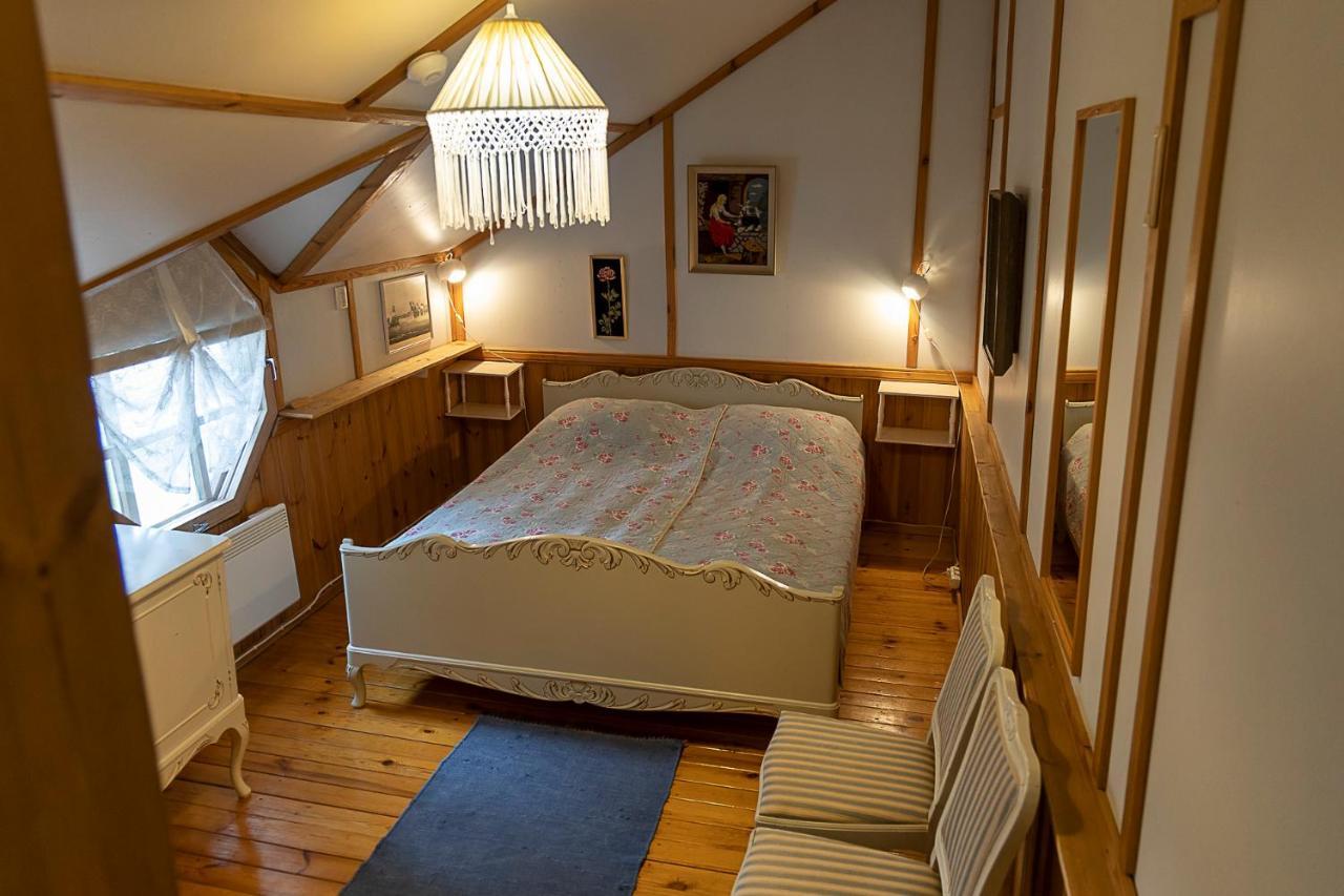 Hotel Aurantola Jaala Esterno foto