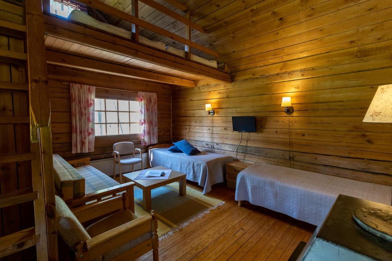 Hotel Aurantola Jaala Esterno foto