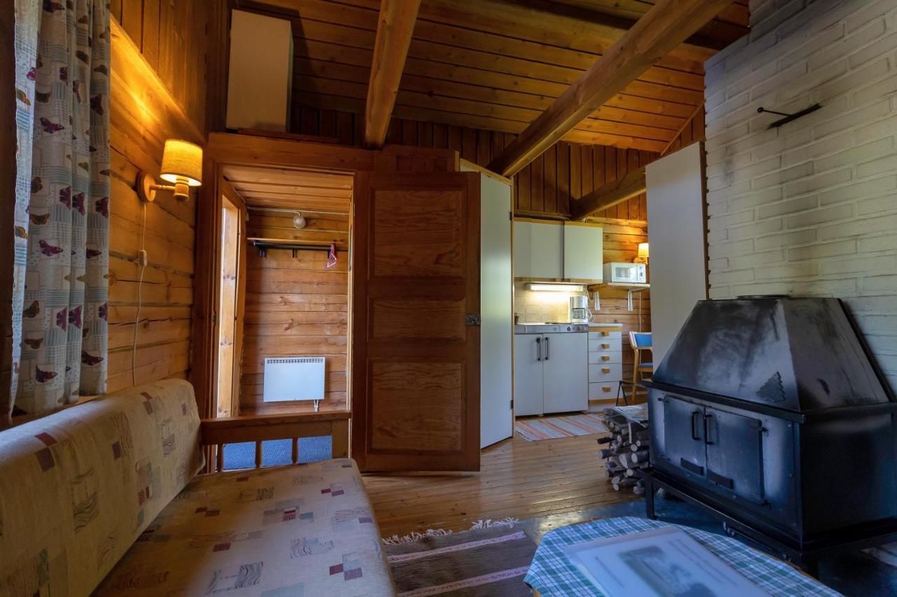 Hotel Aurantola Jaala Esterno foto